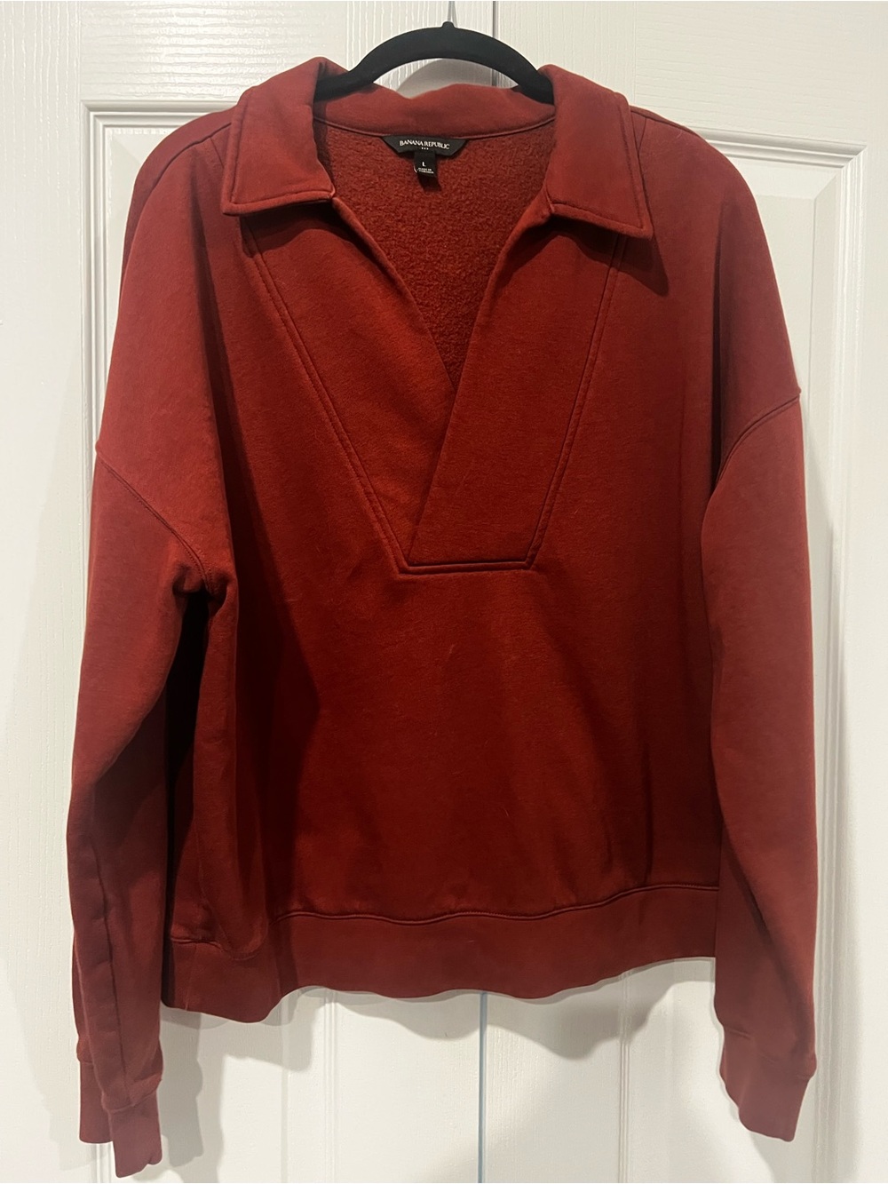 Banana Republic Women’s Rust Pullover Sweatshirt